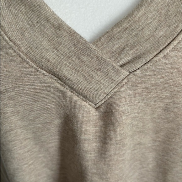 Orvis Sweatshirt Beige Oatmeal Long Sleeve Pullover V-neck Soft Fleece Large - Picture 5 of 15